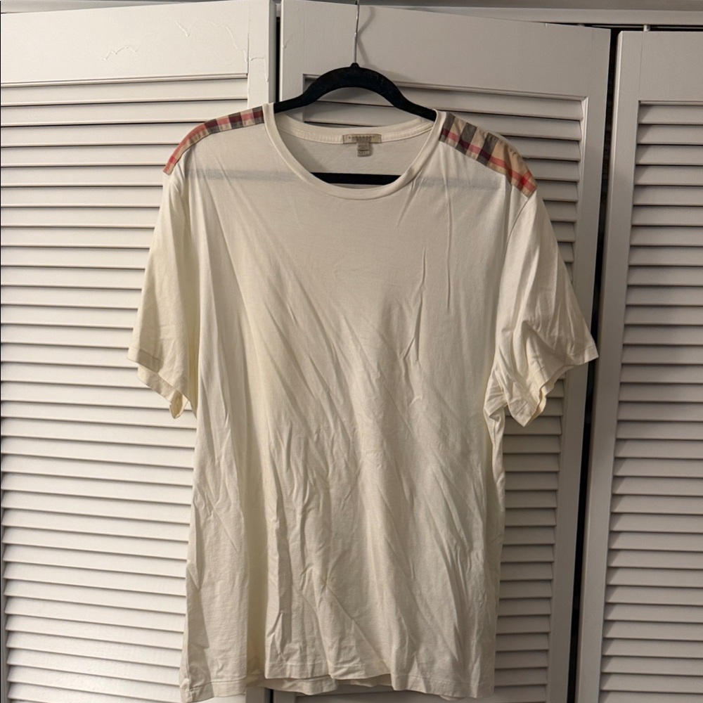 Burberry NWOT Men's Cream Short-Sleeve Crewneck Shirt with Plaid Shoulder Detail